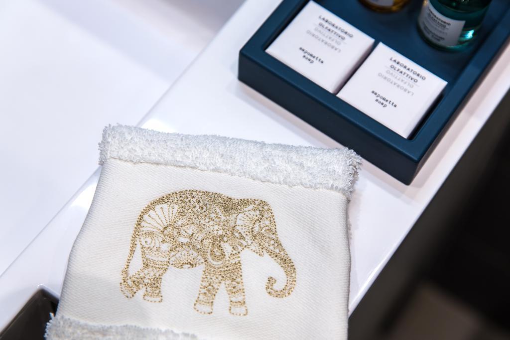 Mercatovecchio Luxury Suites Udine Buitenkant foto