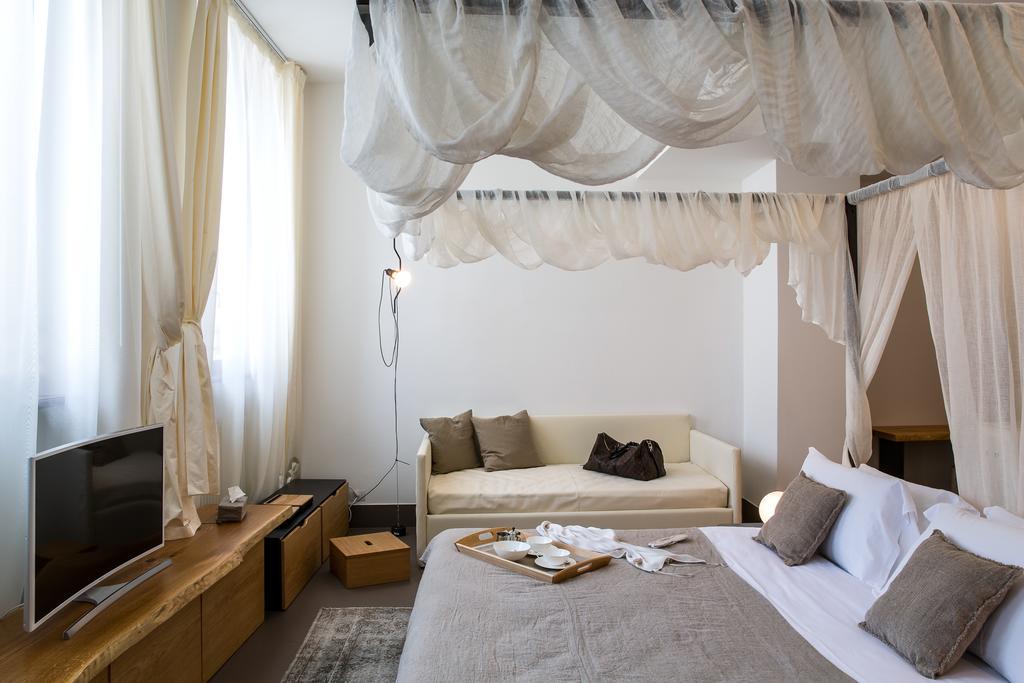Mercatovecchio Luxury Suites Udine Buitenkant foto