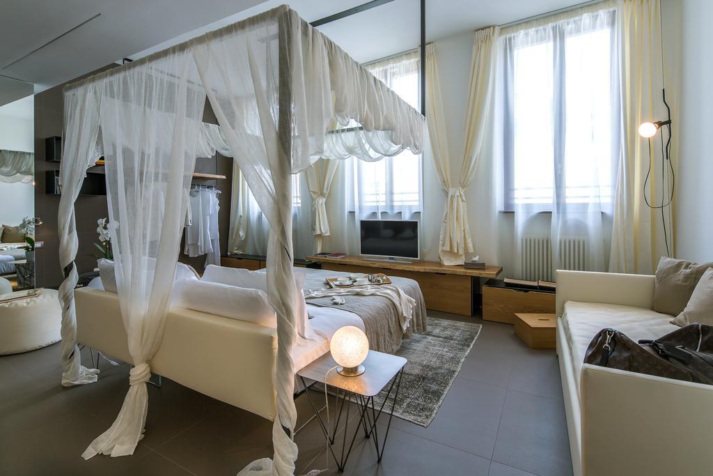 Mercatovecchio Luxury Suites Udine Buitenkant foto