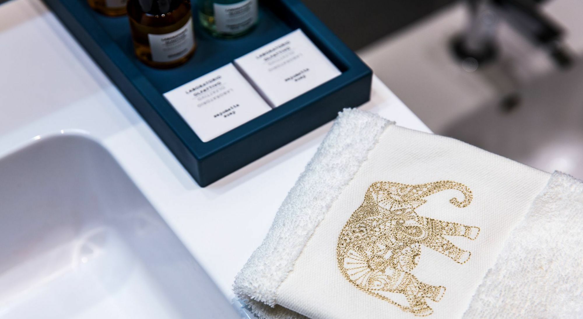 Mercatovecchio Luxury Suites Udine Buitenkant foto